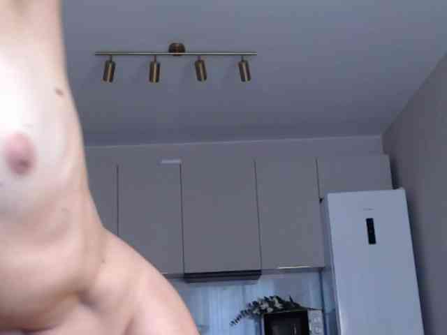 LilianaLove webcam