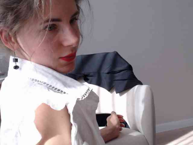 LilianaLove webcam