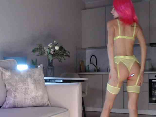 LilianaLove webcam