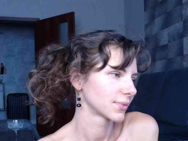 LilianaLove webcam