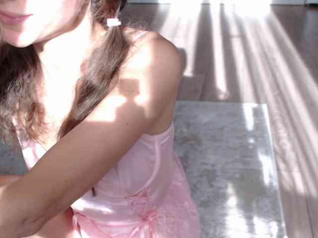 LilianaLove webcam