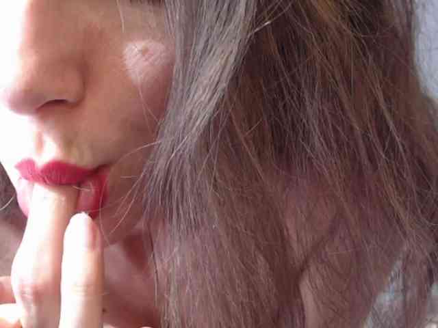 LilianaLove webcam