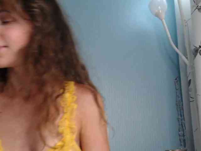 LilianaLove webcam
