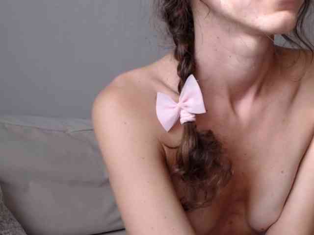 LilianaLove webcam