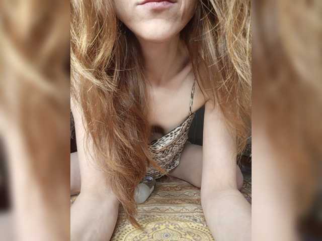 Your-Peachy-Dream live cam on BongaCams