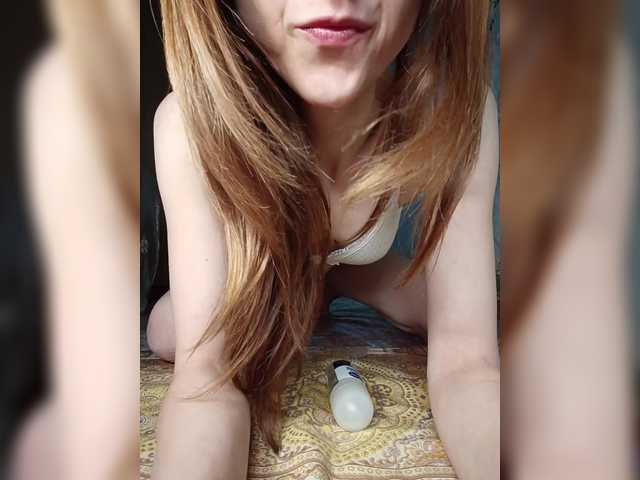 Your-Peachy-Dream live webcam show