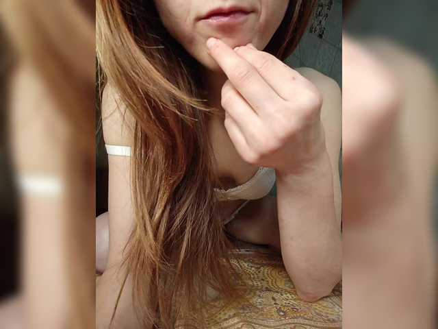 Your-Peachy-Dream live webcam show