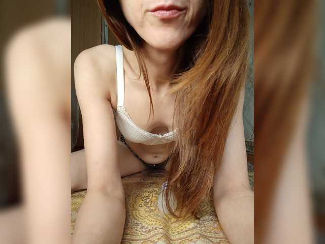 Your-Peachy-Dream live webcam show