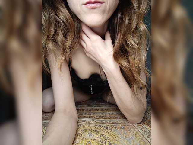 Your-Peachy-Dream webcam