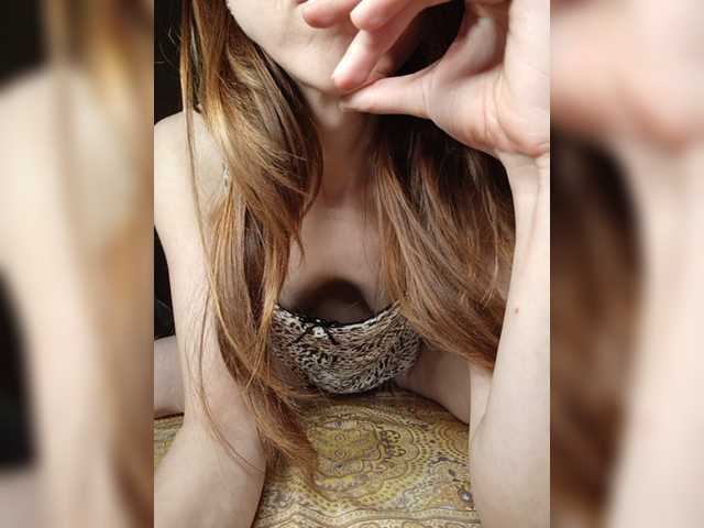 Your-Peachy-Dream live cam on BongaCams