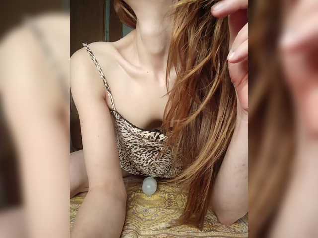 Your-Peachy-Dream live webcam show