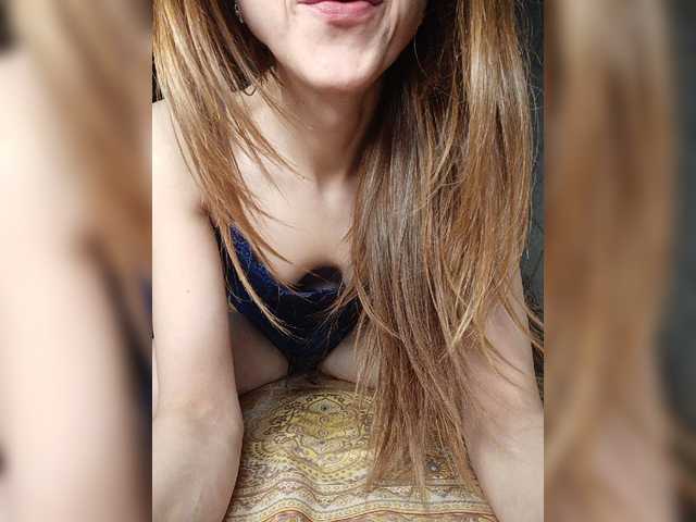 Your-Peachy-Dream live cam on BongaCams