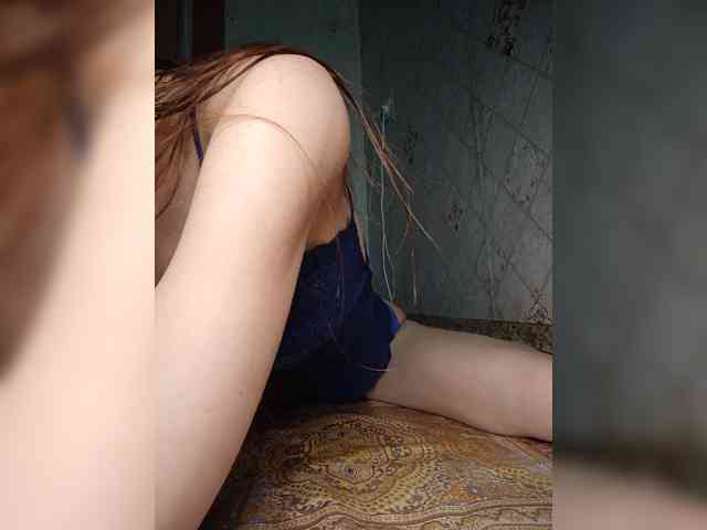 Your-Peachy-Dream webcam