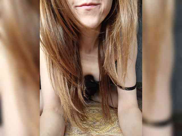 Your-Peachy-Dream Sex Cam Show