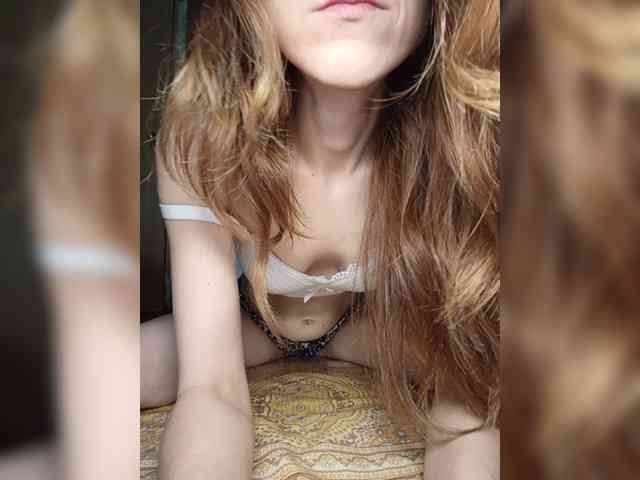 Your-Peachy-Dream webcam