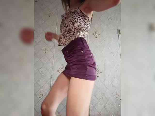 Your-Peachy-Dream webcam