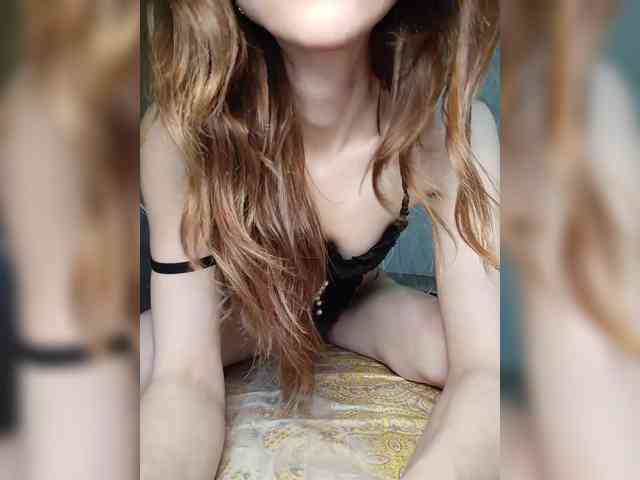 Your-Peachy-Dream webcam