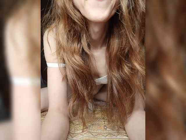 Your-Peachy-Dream webcam