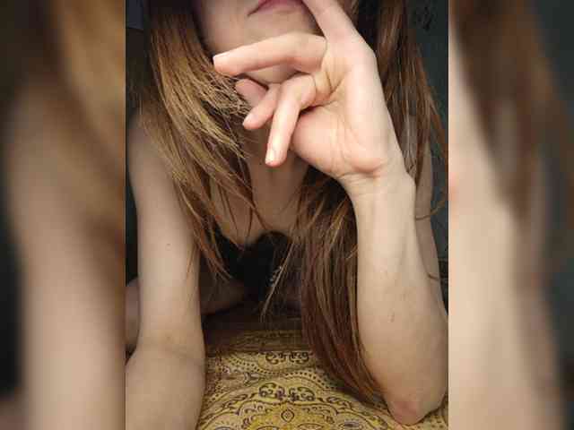 Your-Peachy-Dream webcam