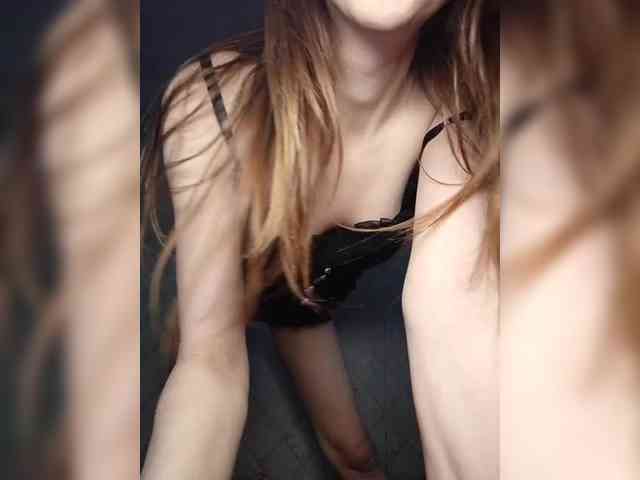 Your-Peachy-Dream webcam