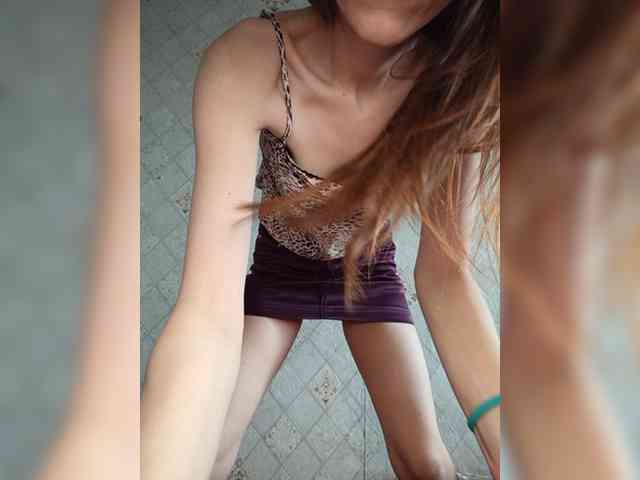 Your-Peachy-Dream webcam