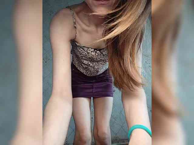 Your-Peachy-Dream webcam