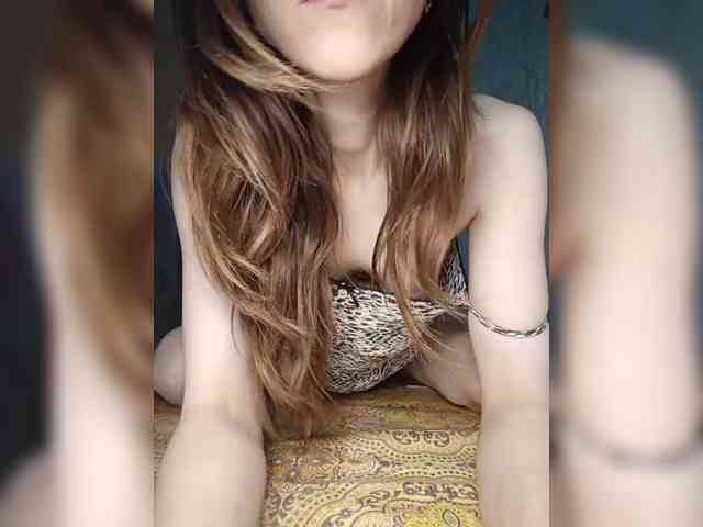 Your-Peachy-Dream webcam