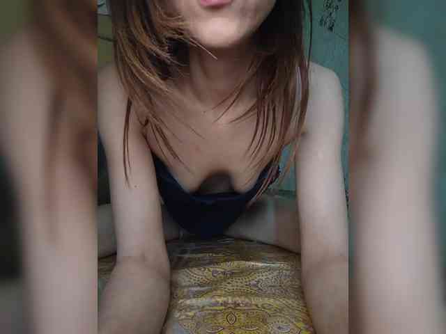 Model: Your-Peachy-Dream