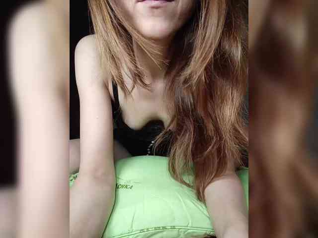 Your-Peachy-Dream Sex Cam Show