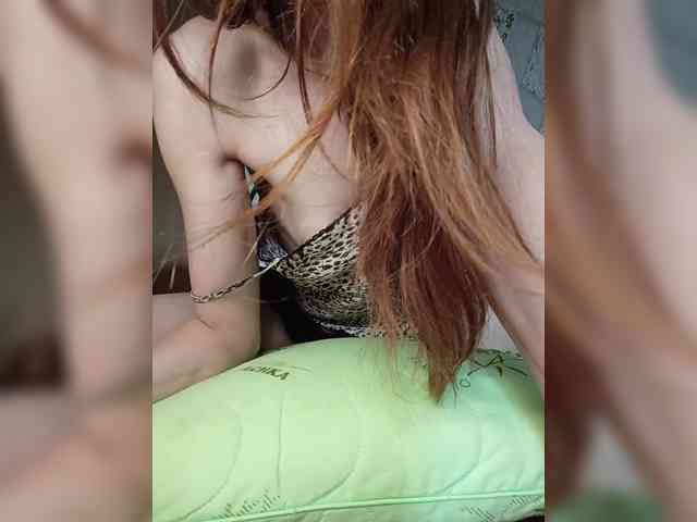 Your-Peachy-Dream Sex Cam Show