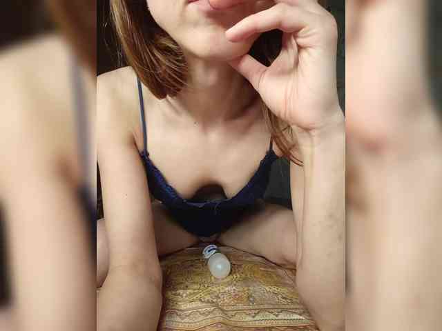 Your-Peachy-Dream Sex Cam Show