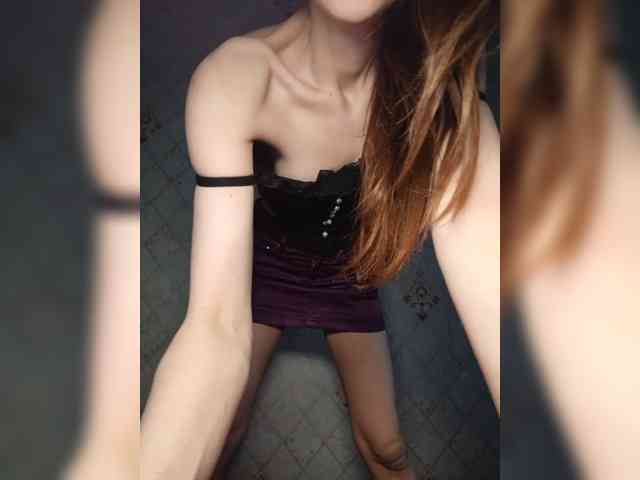 Your-Peachy-Dream webcam