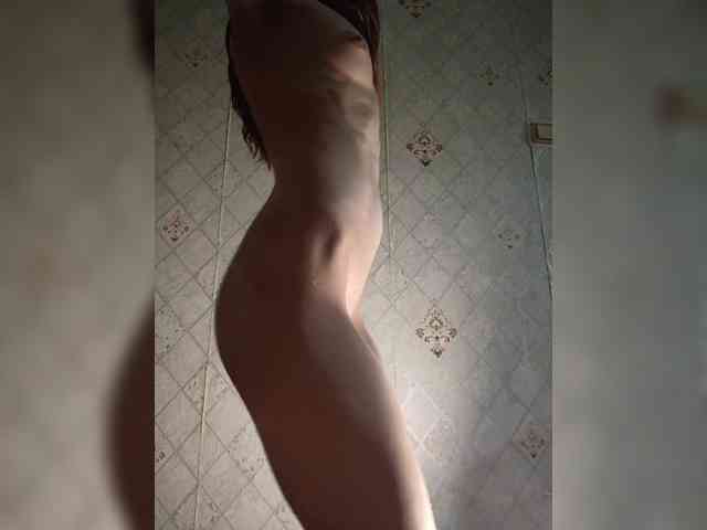 Your-Peachy-Dream webcam