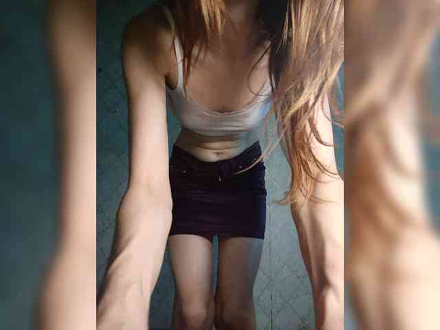 Your-Peachy-Dream webcam