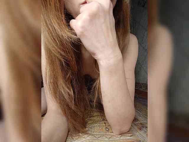 Your-Peachy-Dream webcam
