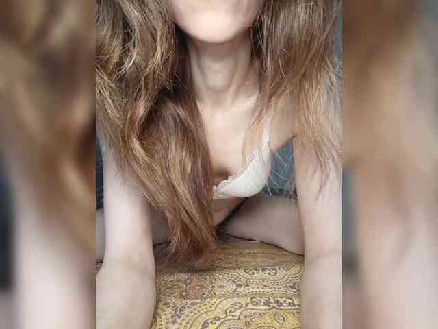 Your-Peachy-Dream webcam