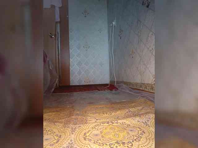 Your-Peachy-Dream webcam