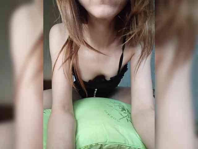 Your-Peachy-Dream Sex Cam Show
