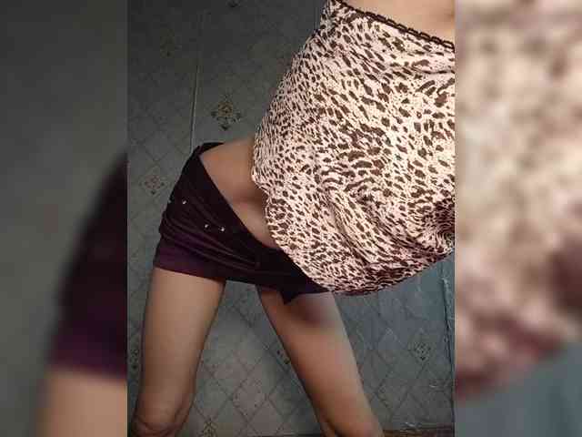 Your-Peachy-Dream webcam