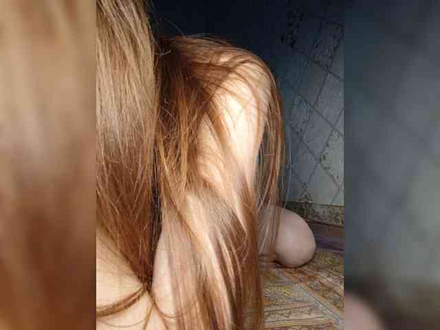 Your-Peachy-Dream webcam