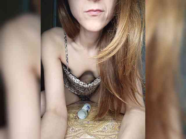 Your-Peachy-Dream webcam