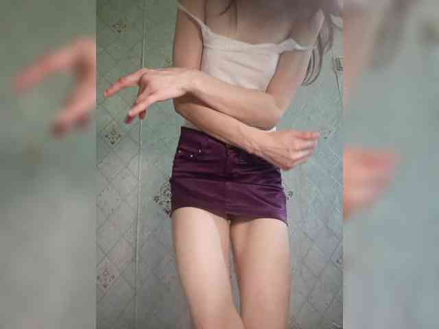 Your-Peachy-Dream webcam