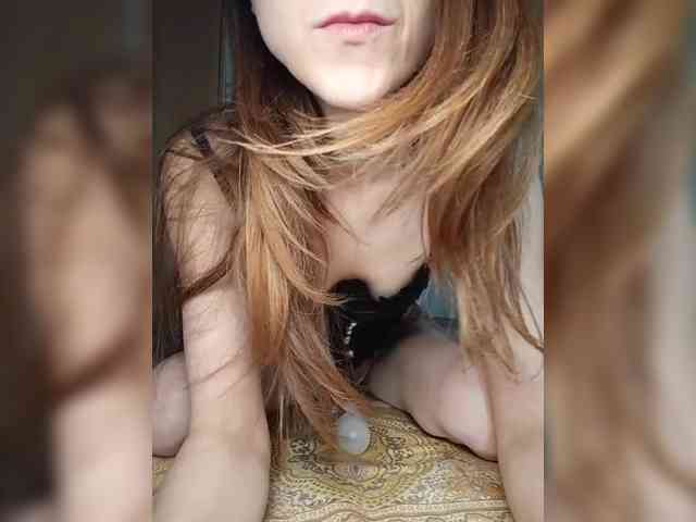 Your-Peachy-Dream webcam