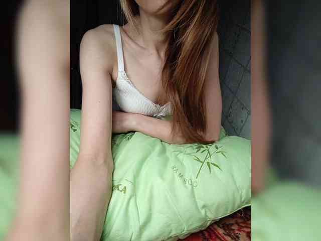Your-Peachy-Dream webcam