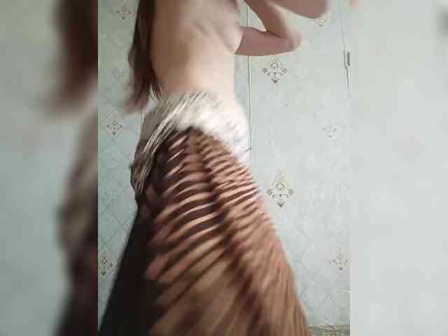 Your-Peachy-Dream webcam
