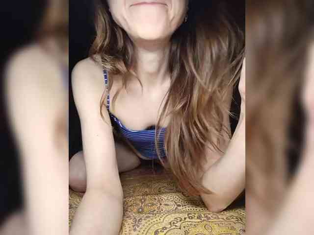 Your-Peachy-Dream webcam