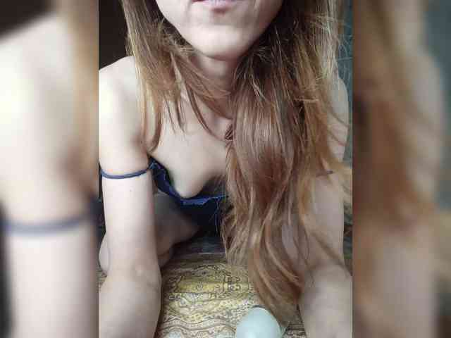Your-Peachy-Dream webcam