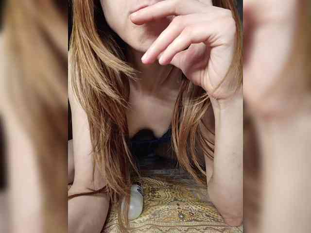 Your-Peachy-Dream webcam