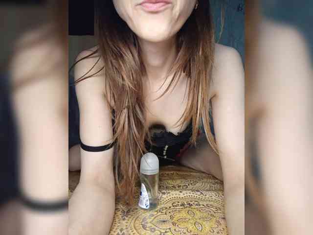 Your-Peachy-Dream webcam
