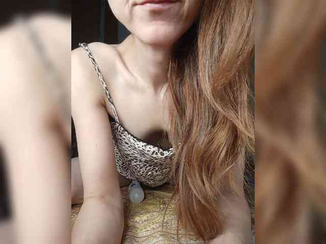 Your-Peachy-Dream Sex Cam Show